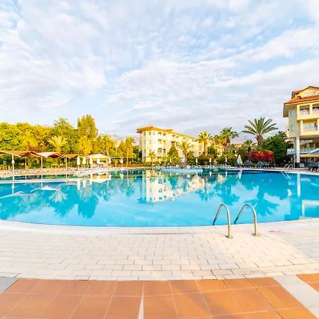 Queen's Park Le Jardin Kemer