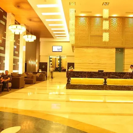 Station touristique Queen's Park Le Jardin 5*