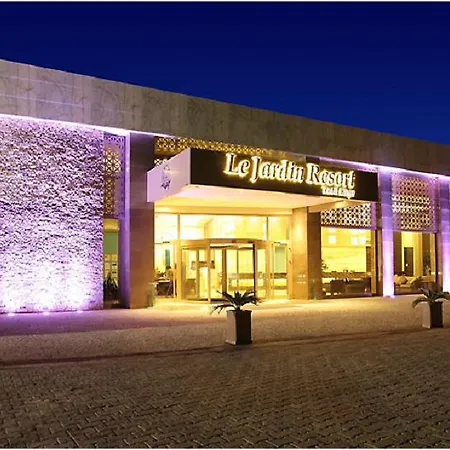 Queen's Park Le Jardin Station touristique 5*